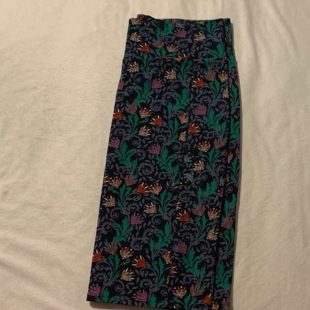 LuLaRoe Cassie Multicolor Floral Pencil Skirt